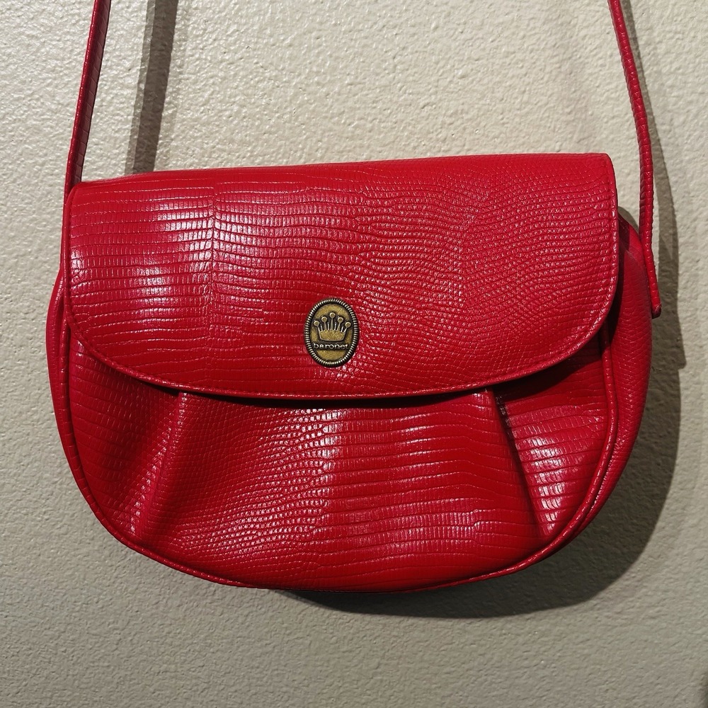 Vintage Baronet Purse Pebbled Bright Red Cross Body‎ Leather Rate